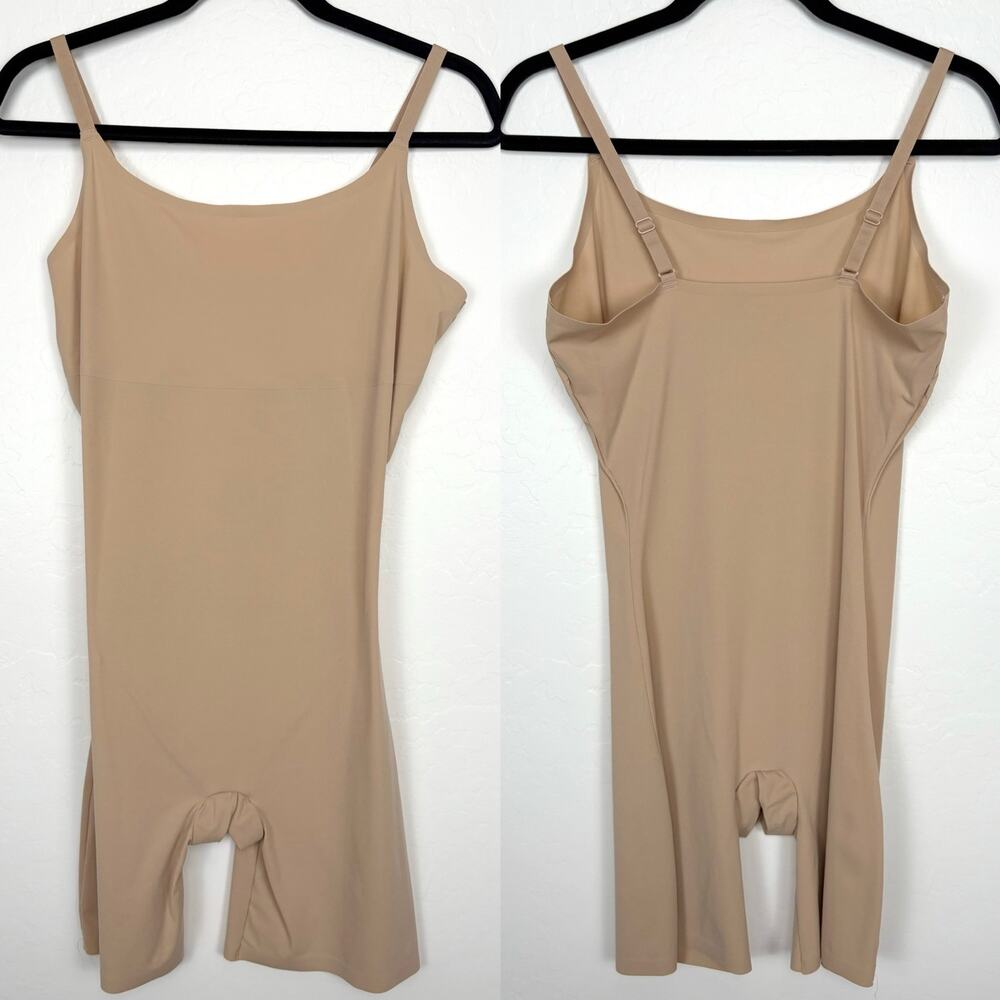 Assets by Spanx Mid Thigh Tan Bodysuit Size 1X Neutral Shapewear Slimming Plus